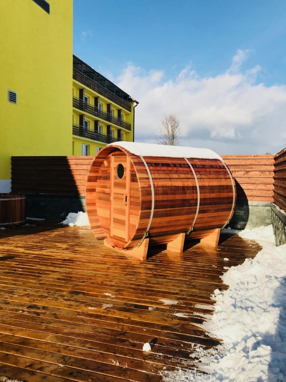 Hotel Lesana Stara Lesna Exterior photo